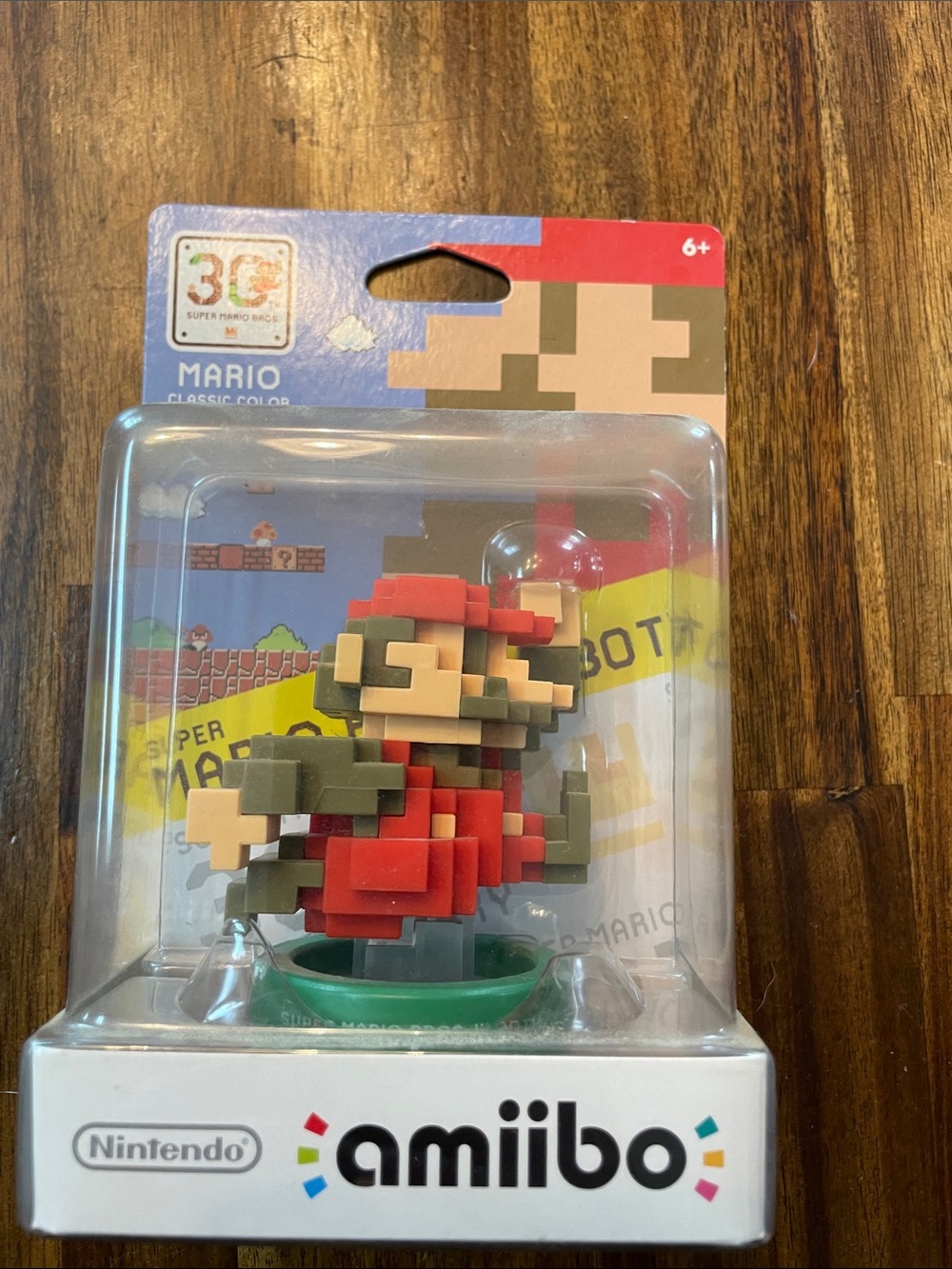 Nintendo Amiibo Mario Classic Color